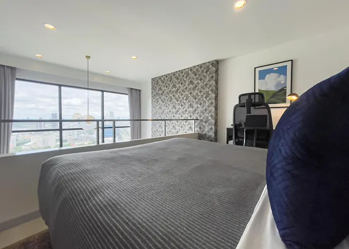 Near Bts L Modern Luxury L By Sontana Apartment